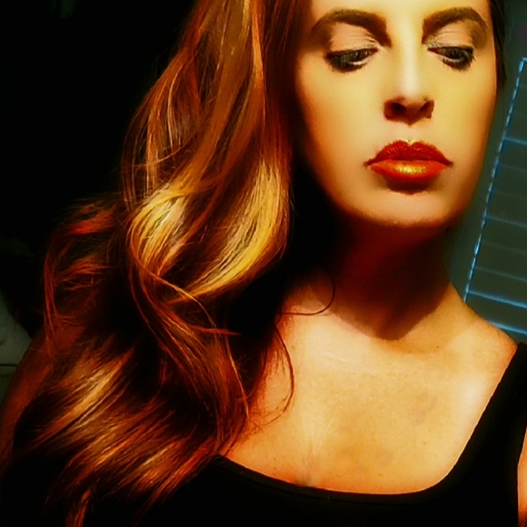 Meet your Posher, Rachel - Picture 1 of 1